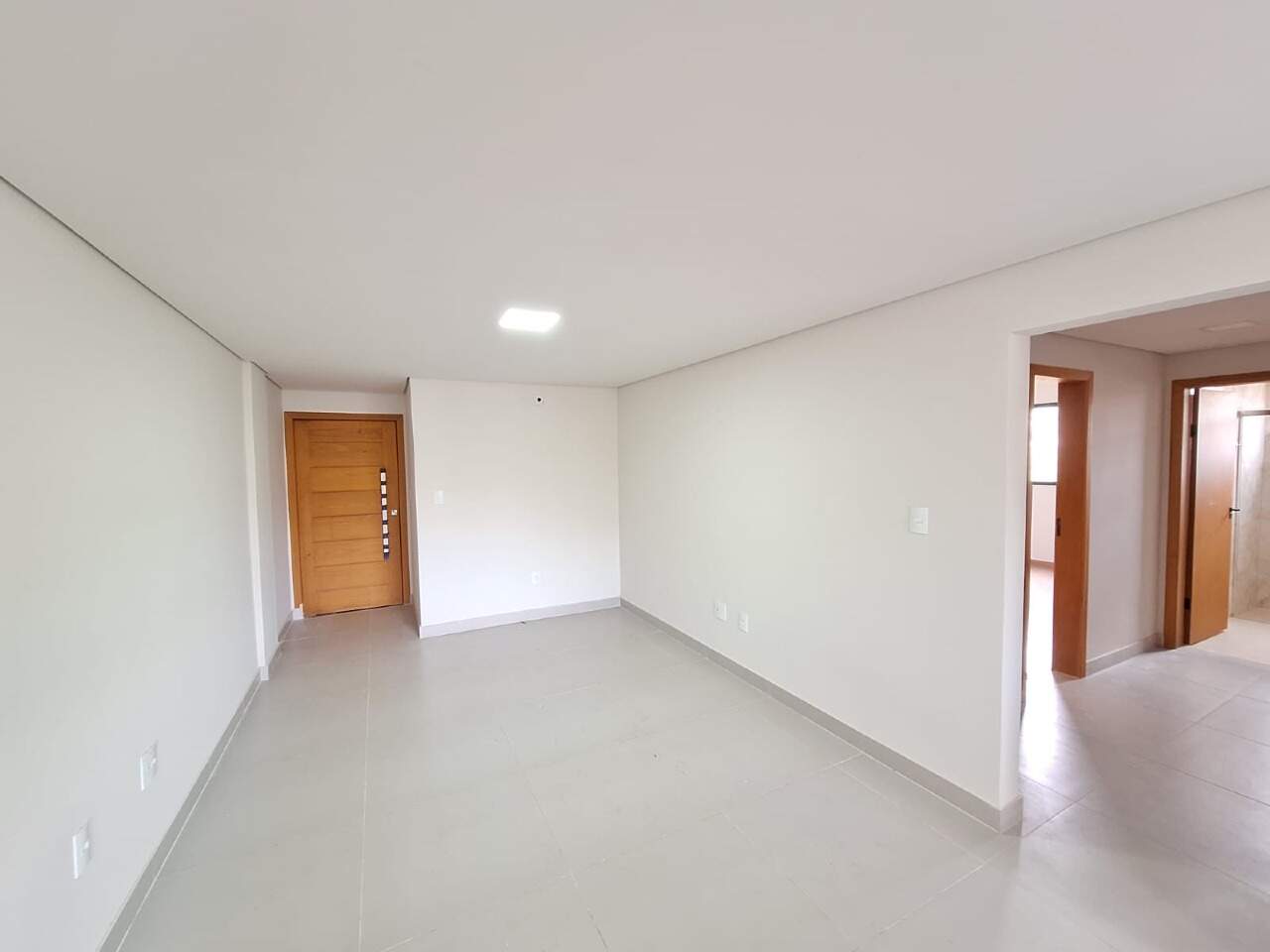 APARTAMENTO para aluguel no CERQUEIRA LIMA: 