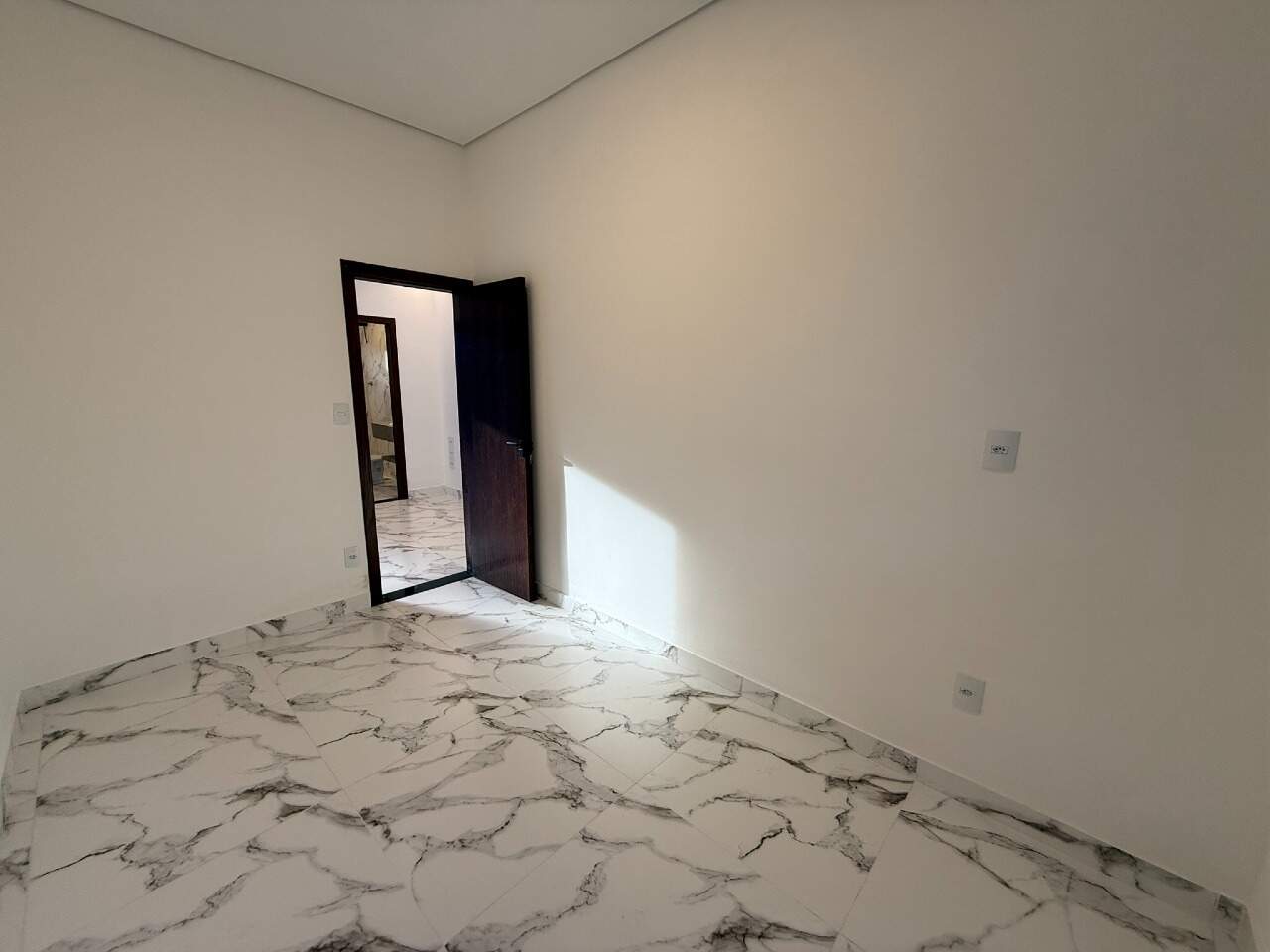 CASA à venda no CIDADE NOVA: 
