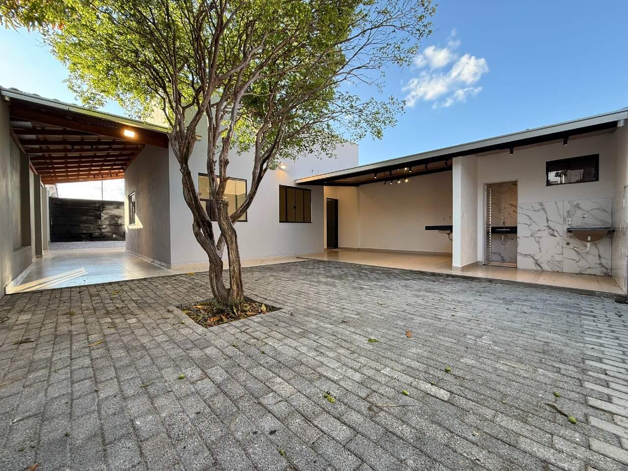 CASA à venda no CIDADE NOVA: 