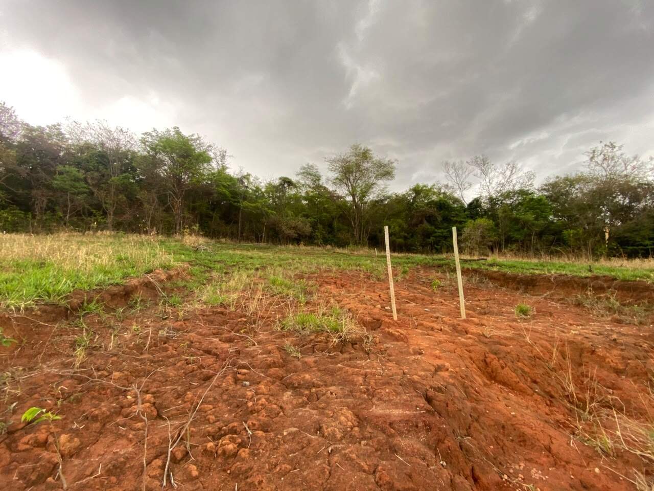 LOTE à venda no VILA DA SERRA: 