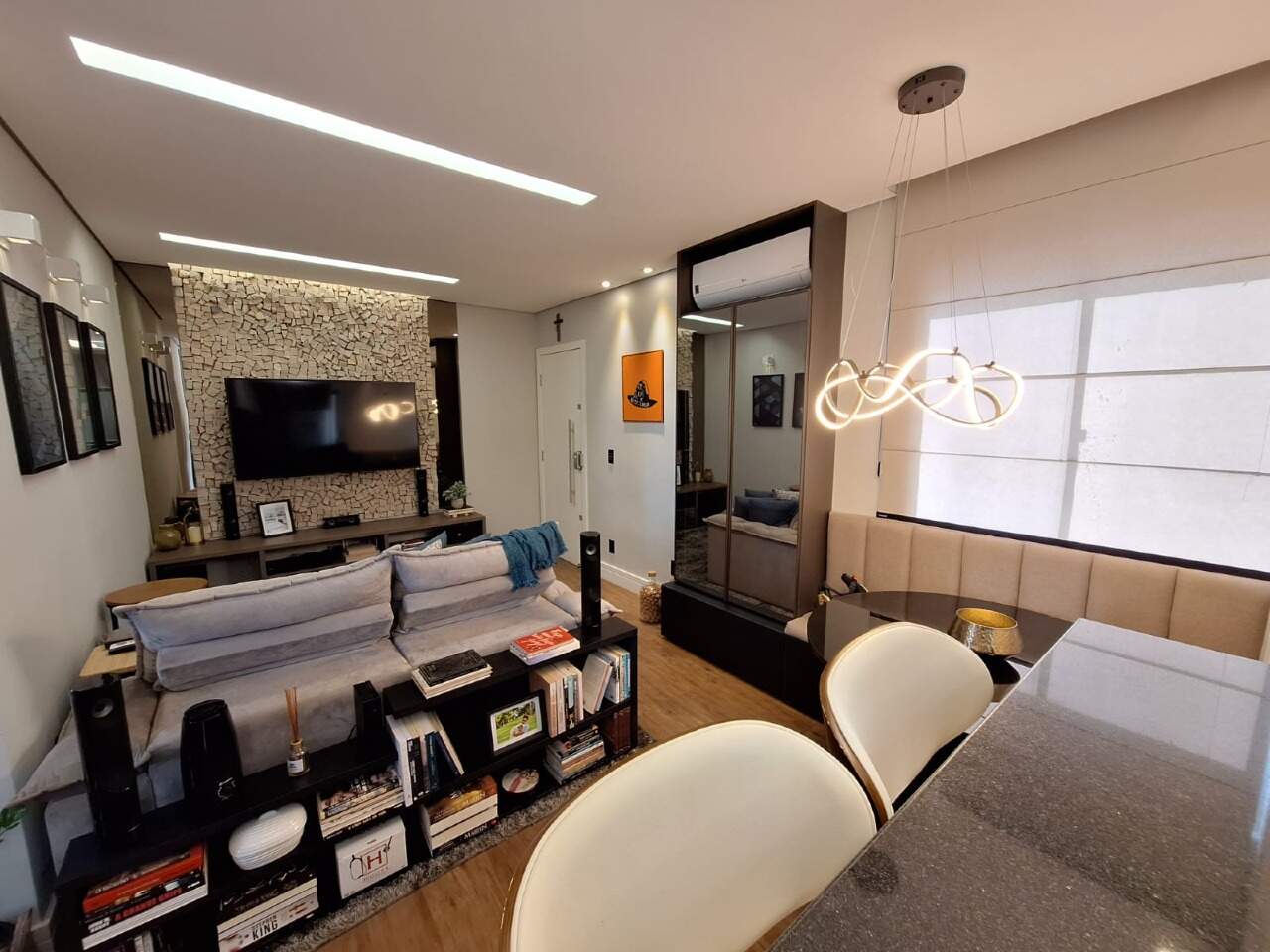 APARTAMENTO para aluguel no OLIMPIO MOREIRA: 