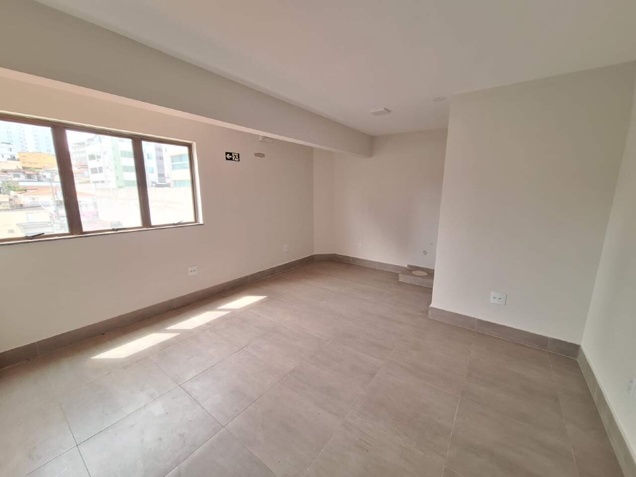 SALA COMERCIAL para aluguel no CENTRO: 