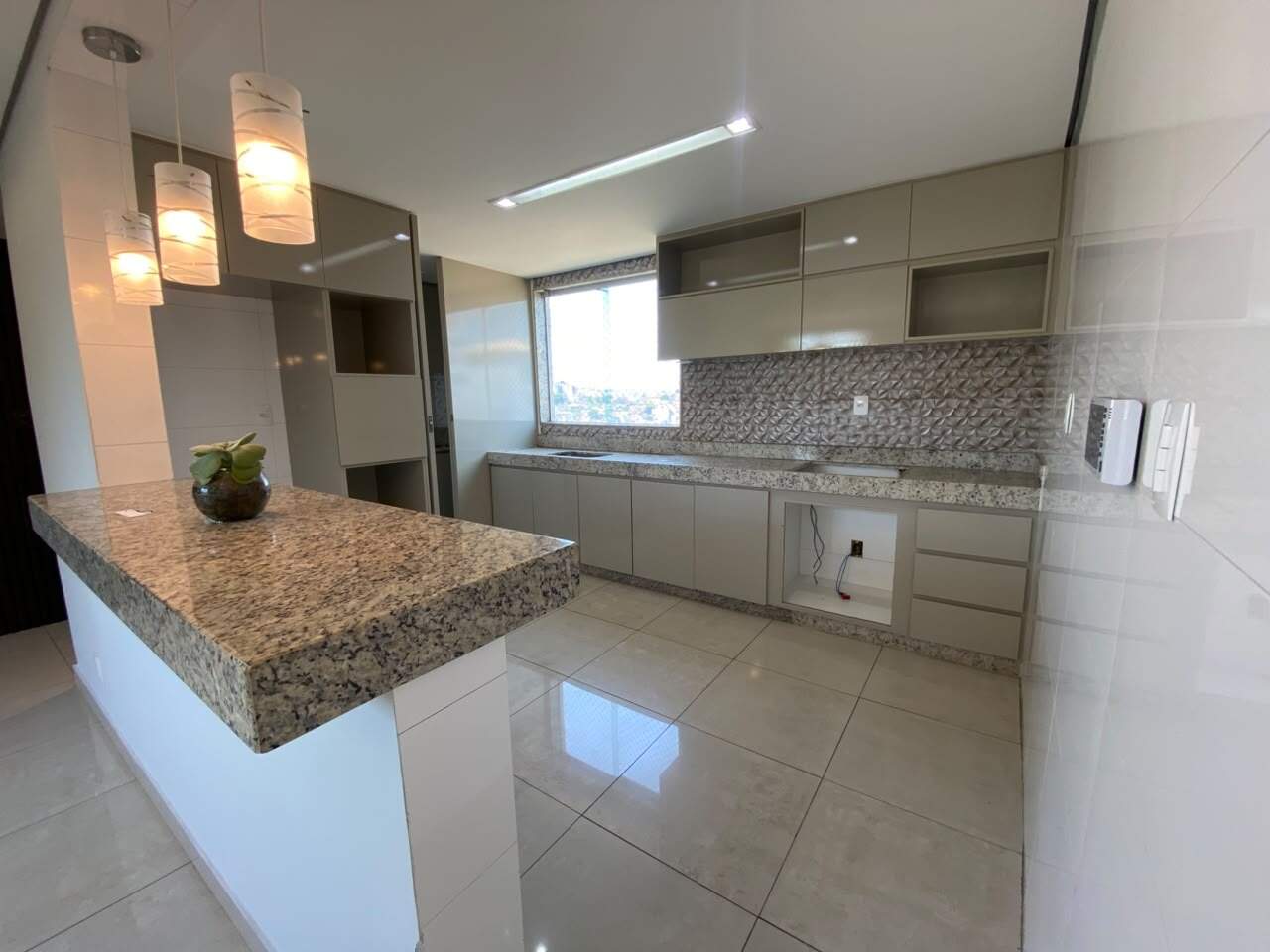 APARTAMENTO à venda no BELVEDERE: 