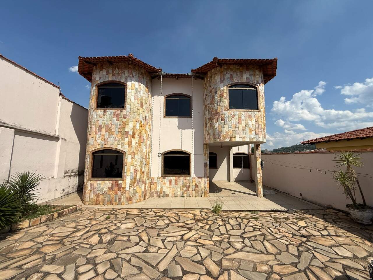 CASA à venda no SANTO ANTONIO: 
