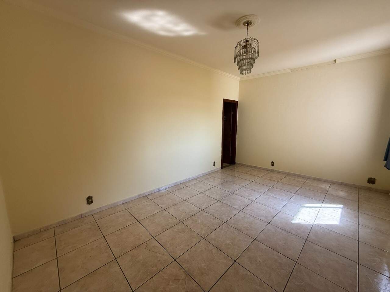 CASA à venda no SANTO ANTONIO: 