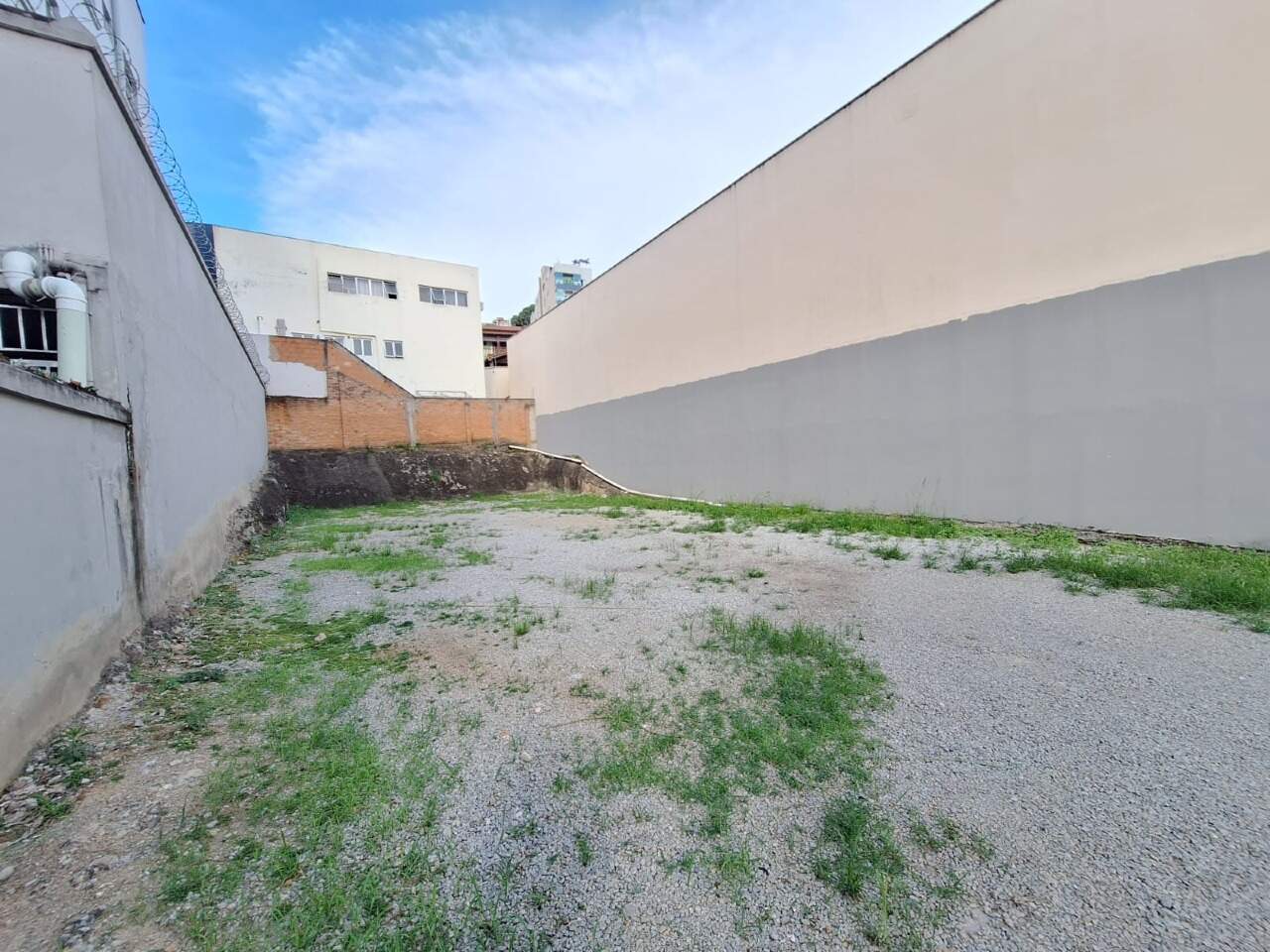 LOTE para aluguel no GRAÇAS: 