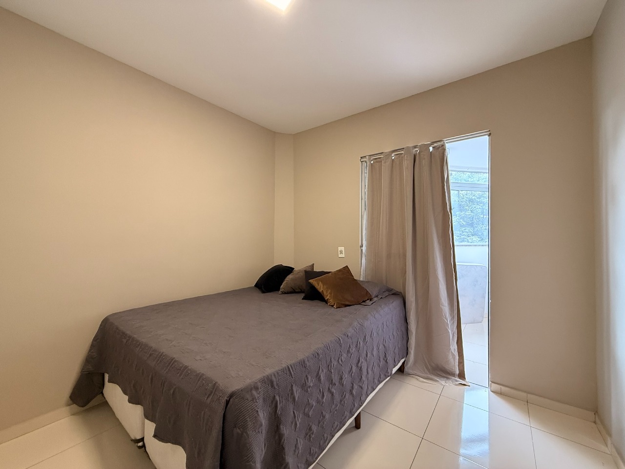 APARTAMENTO COM AREA à venda no Residencial Morro do Sol: 