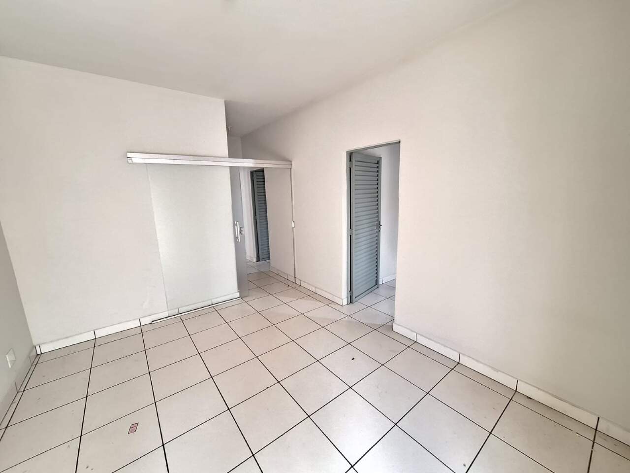 CASA para aluguel no CENTRO: 