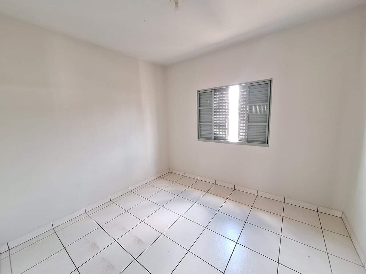 CASA para aluguel no CENTRO: 