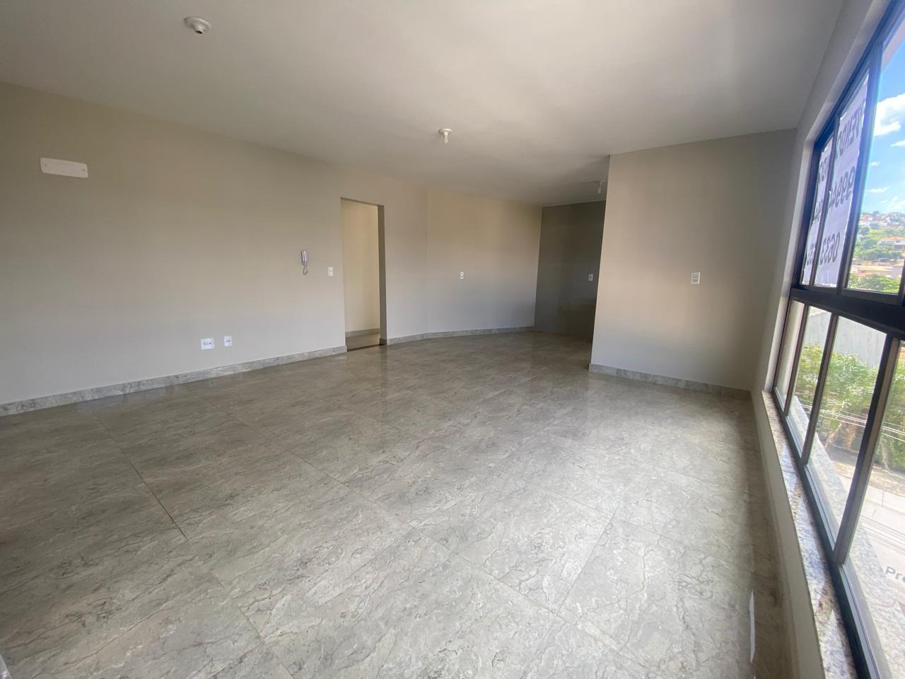 APARTAMENTO COM AREA à venda no CERQUEIRA LIMA: 