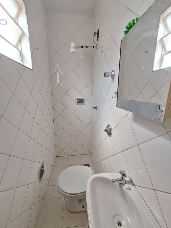 CASA para aluguel no Conjunto Habitacional Jadir Marinho: 
