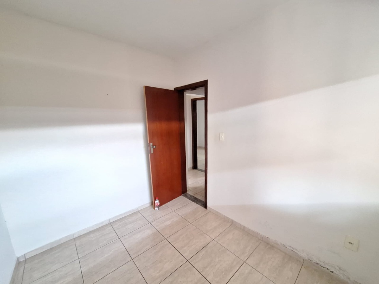 CASA para aluguel no Cidade Leonane: 