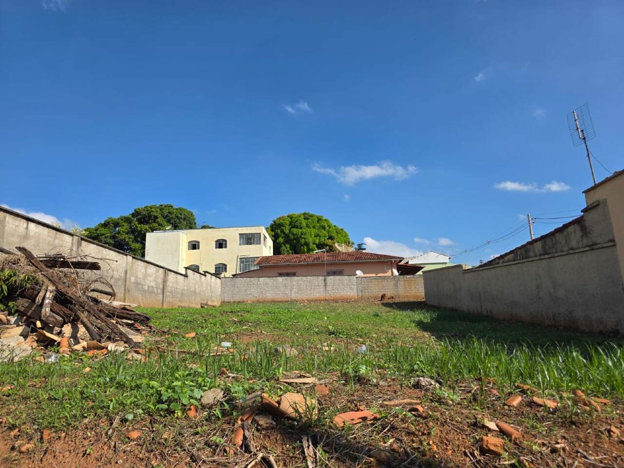 LOTE à venda no SANTANENSE: 