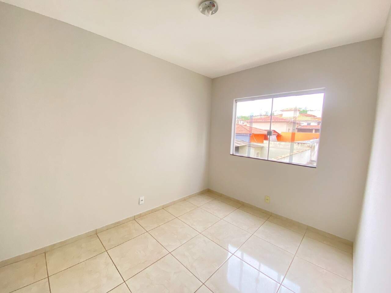 APARTAMENTO para aluguel no JADIR MARINHO: 