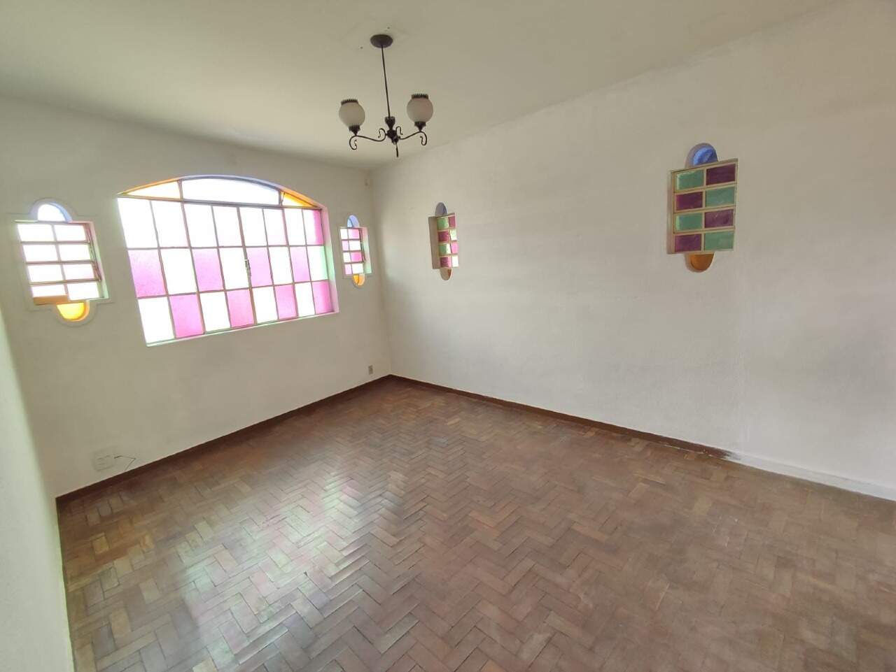CASA para aluguel no CENTRO: 