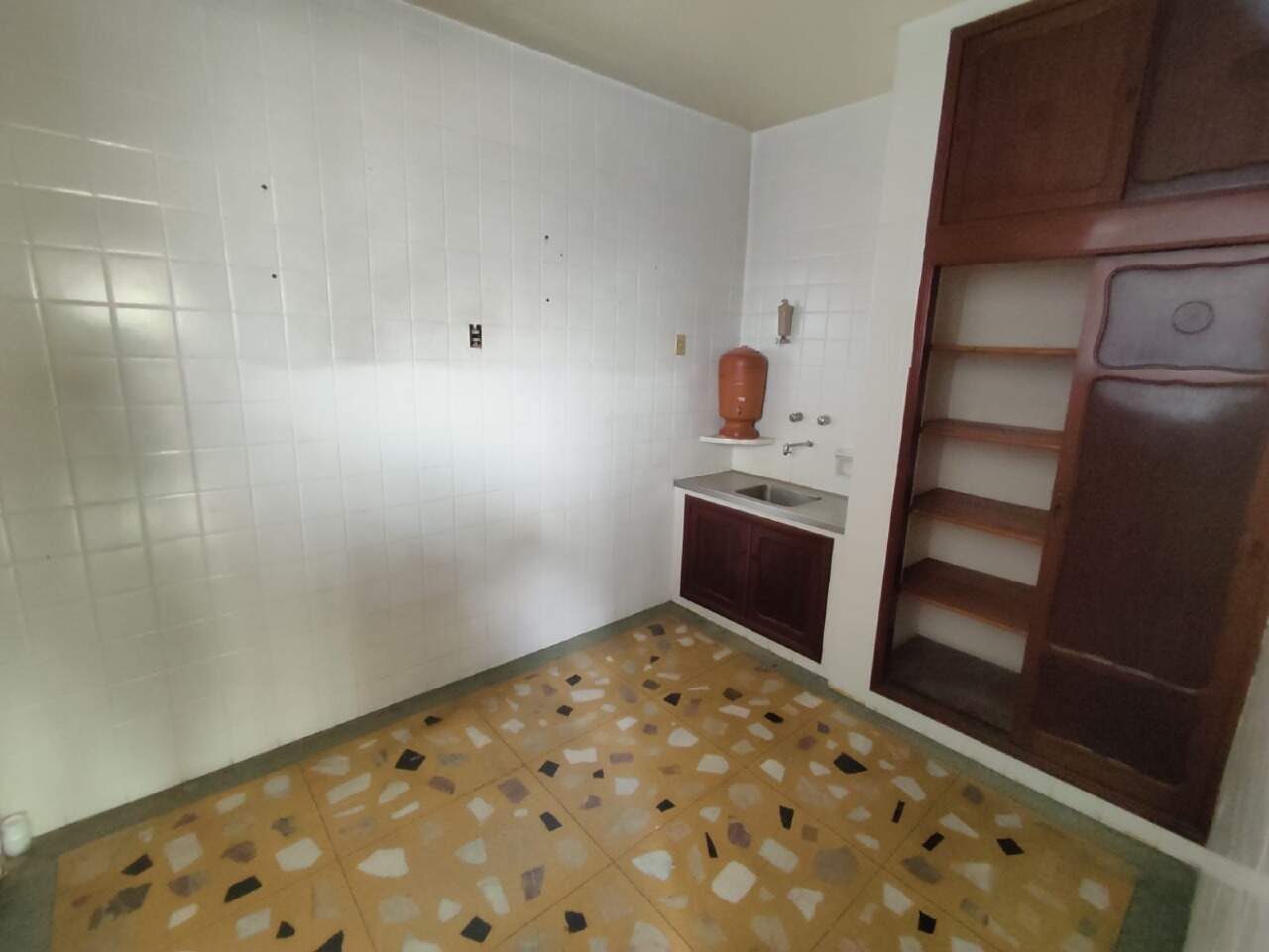 CASA para aluguel no CENTRO: 
