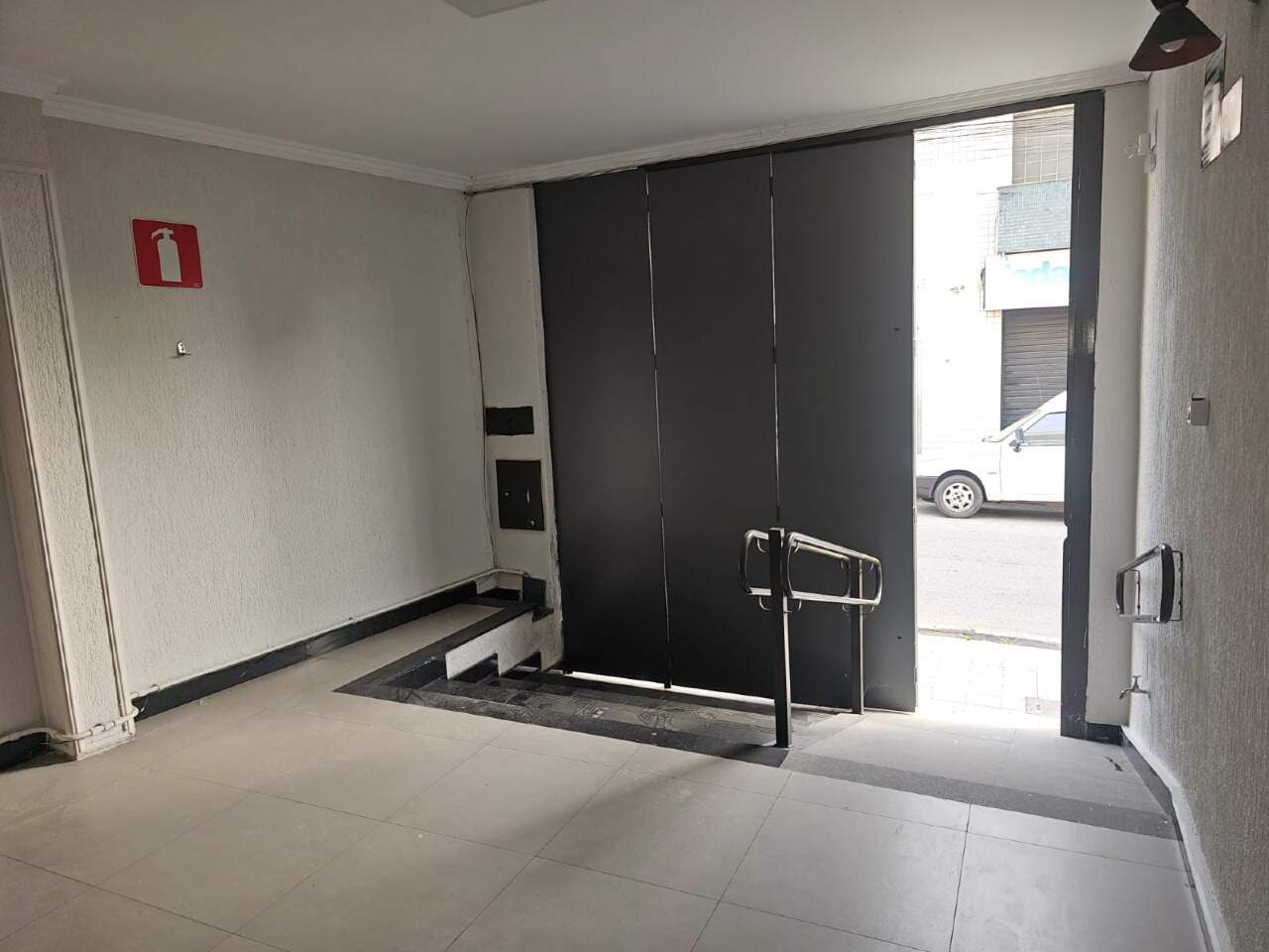 CASA para aluguel no CENTRO: 