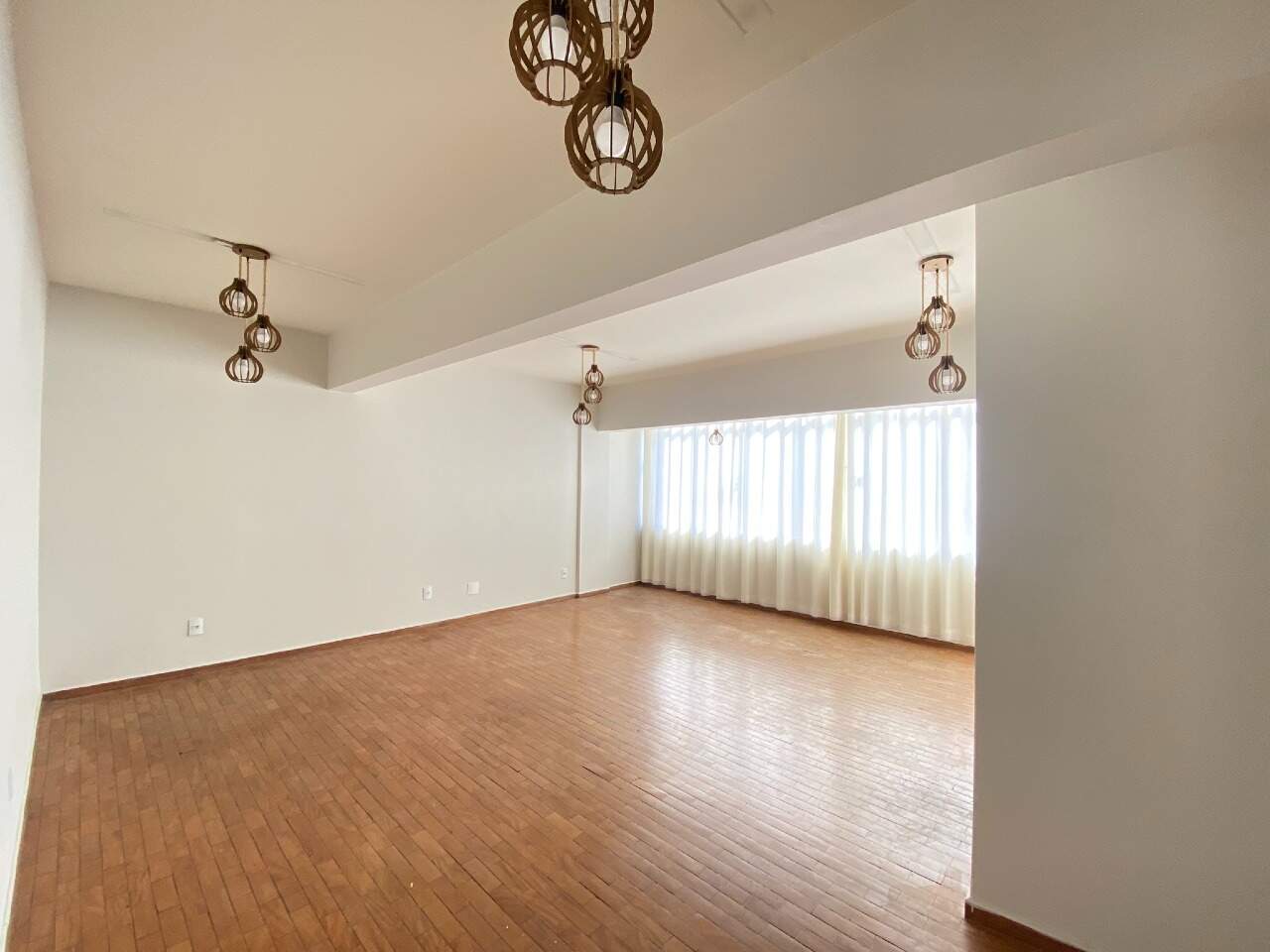 SALA COMERCIAL para aluguel no CENTRO: 