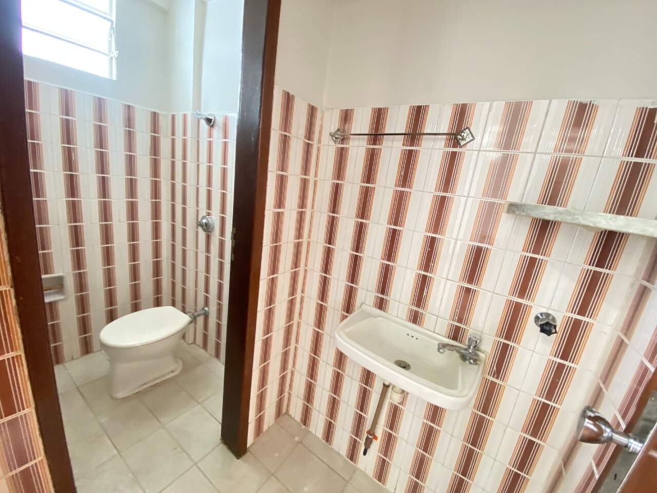 SALA COMERCIAL para aluguel no CENTRO: 