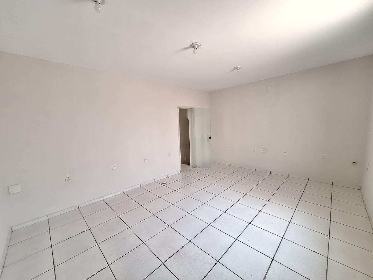Casa Comercial para aluguel no CENTRO: 