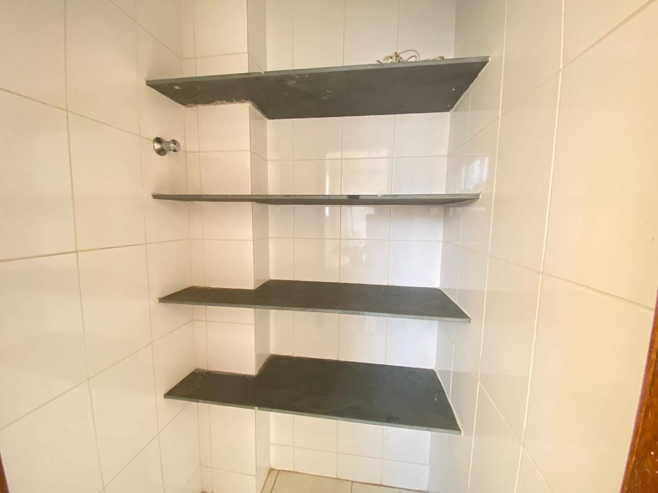 APARTAMENTO para aluguel no GRAÇAS: 