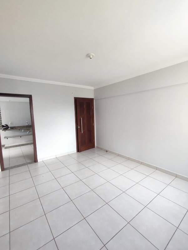 APARTAMENTO para aluguel no Nogueira Machado: 