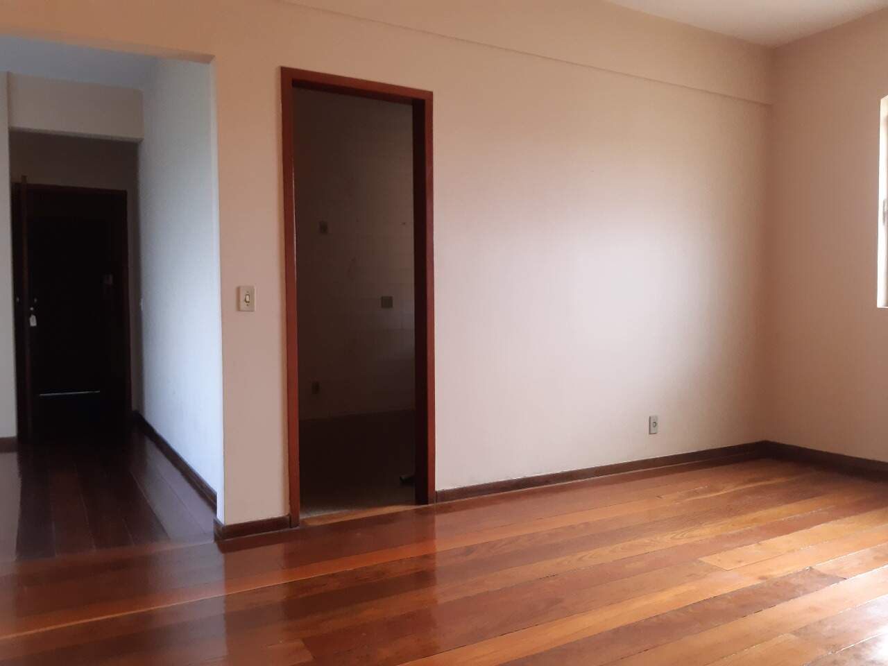 APARTAMENTO para aluguel no UNIVERSITARIO: 