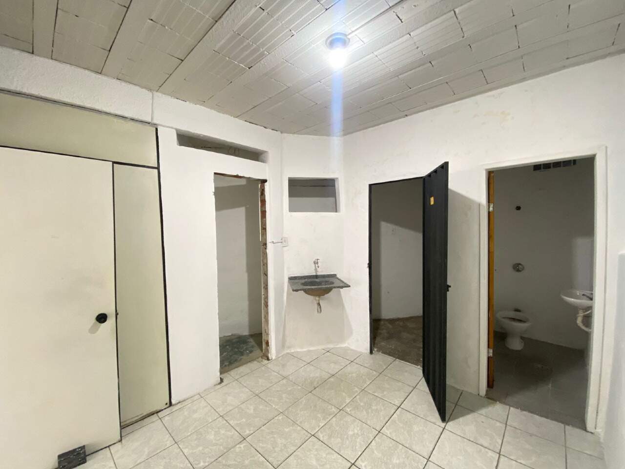 LOJA para aluguel no CENTRO: 
