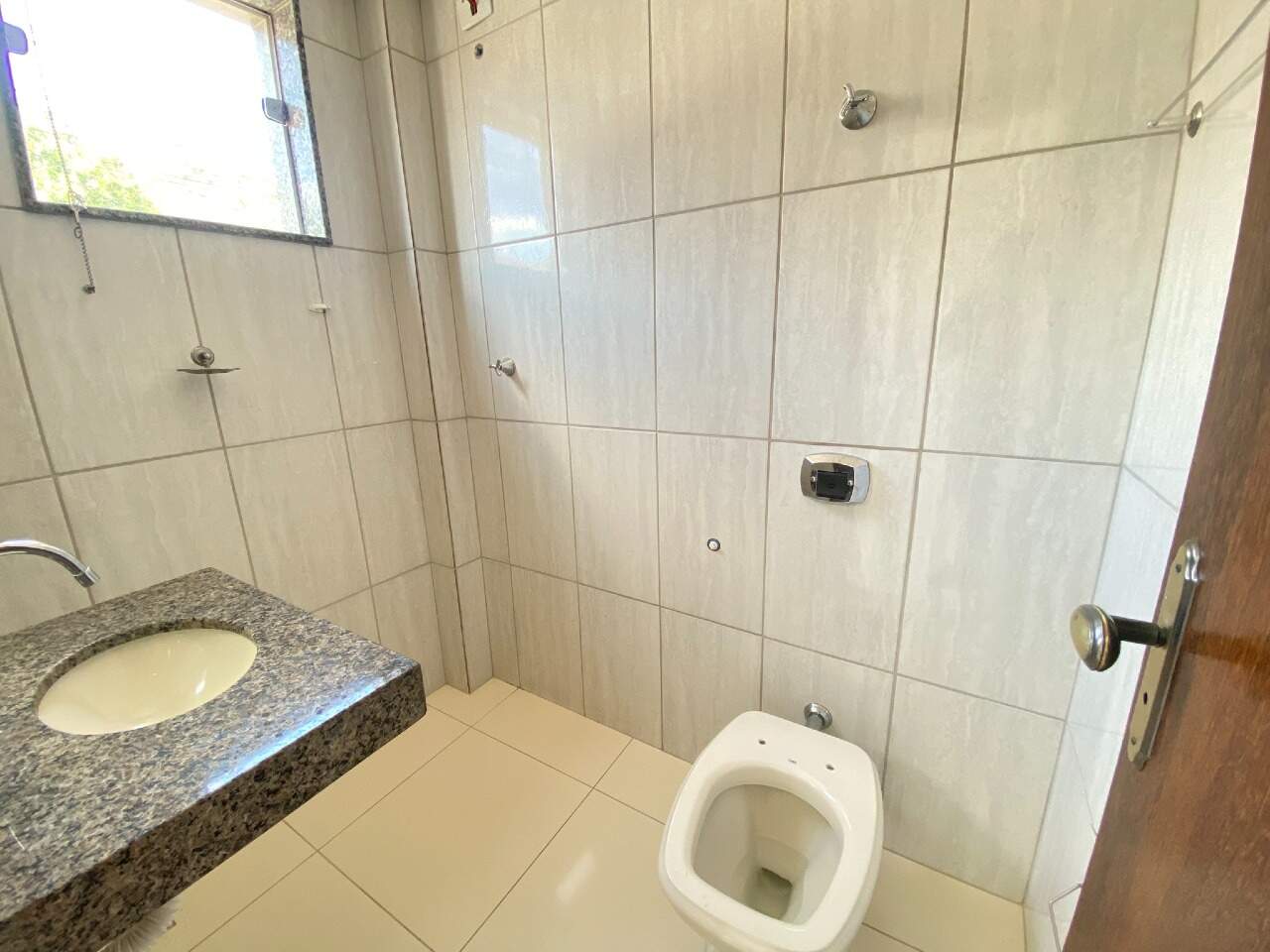 APARTAMENTO para aluguel no Residencial Morro do Sol: 