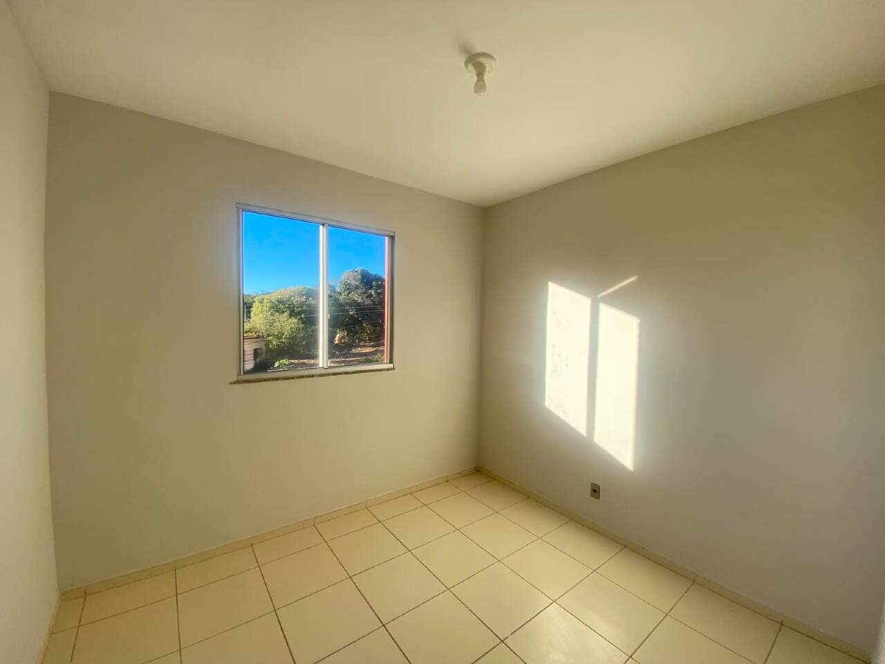 APARTAMENTO para aluguel no CHACARA DO QUITAO: 
