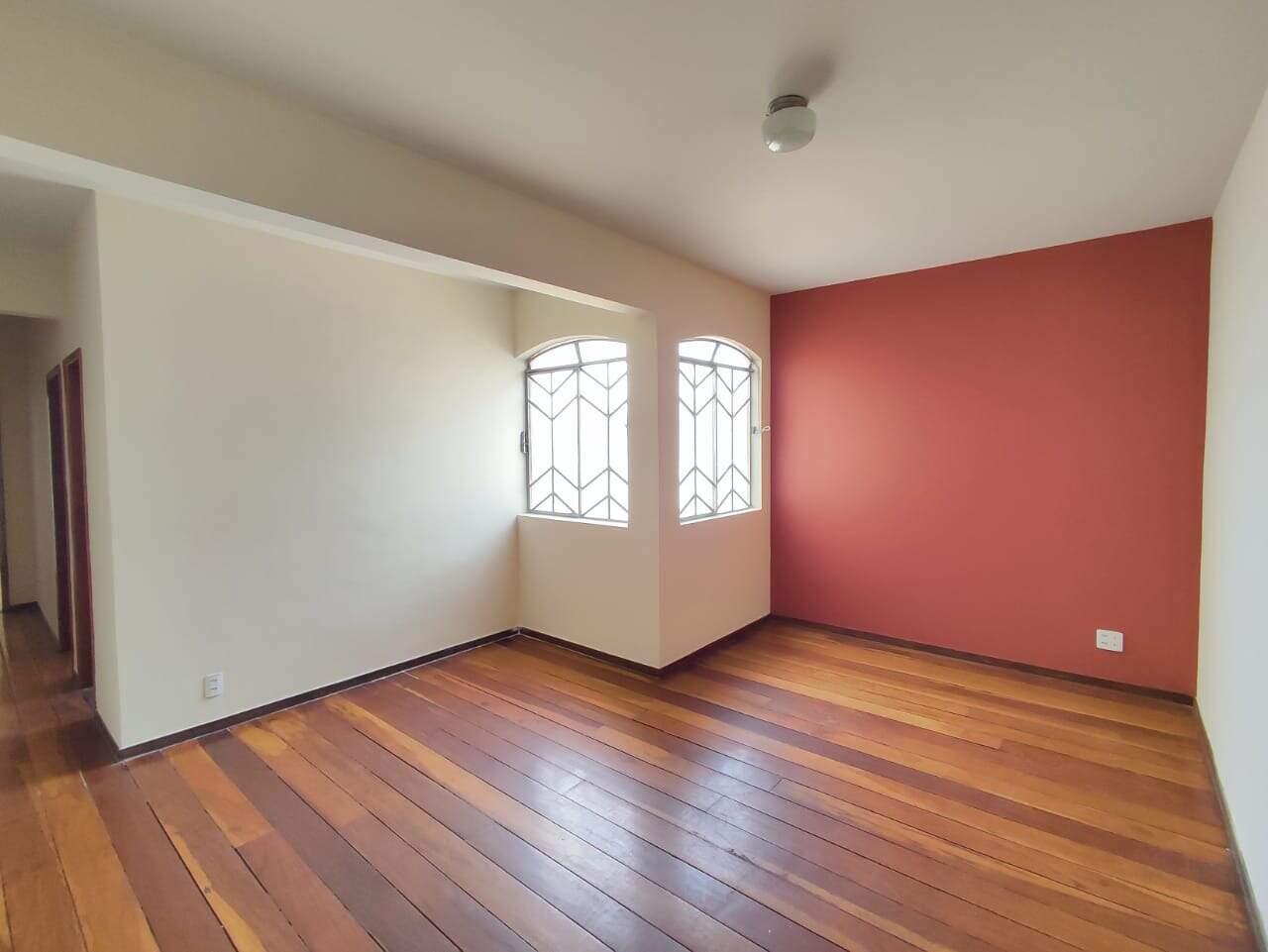APARTAMENTO para aluguel no UNIVERSITARIO: 