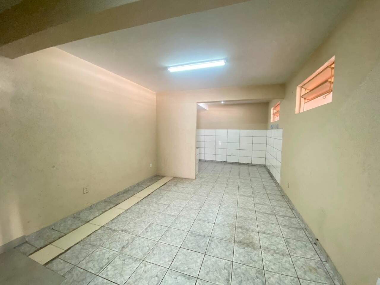 LOJA para aluguel no LOURDES: 
