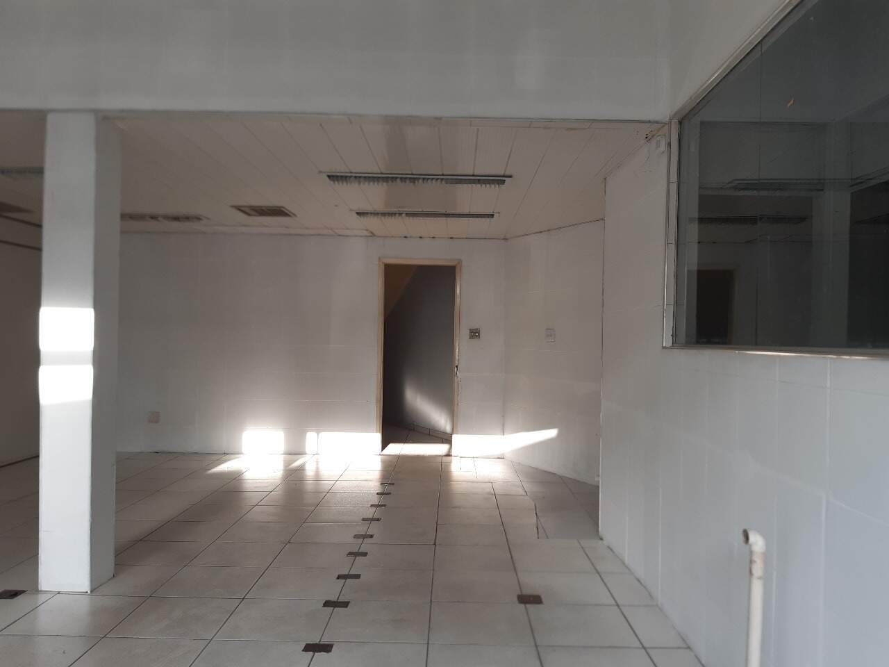 LOJA para aluguel no CENTRO: 