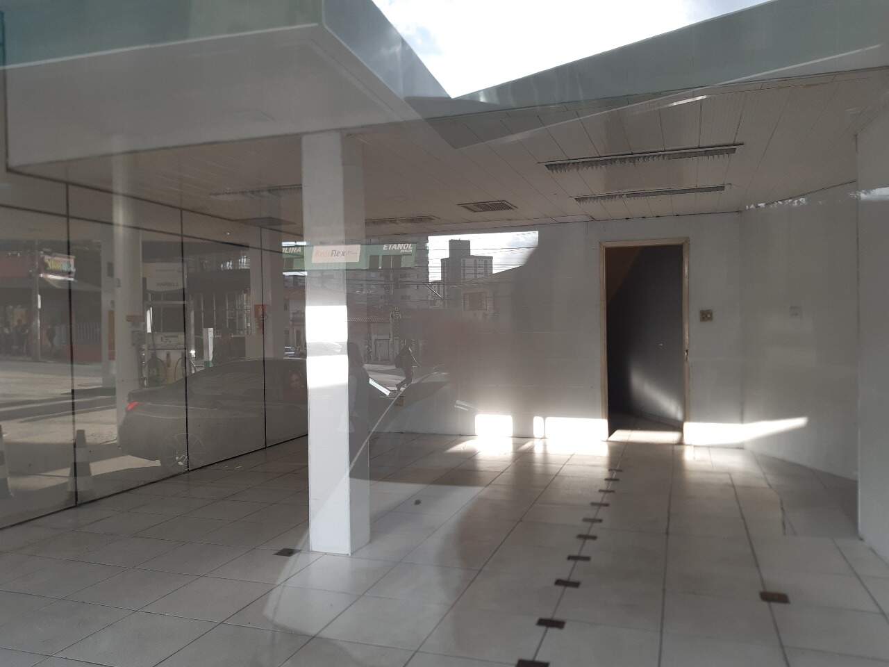 LOJA para aluguel no CENTRO: 
