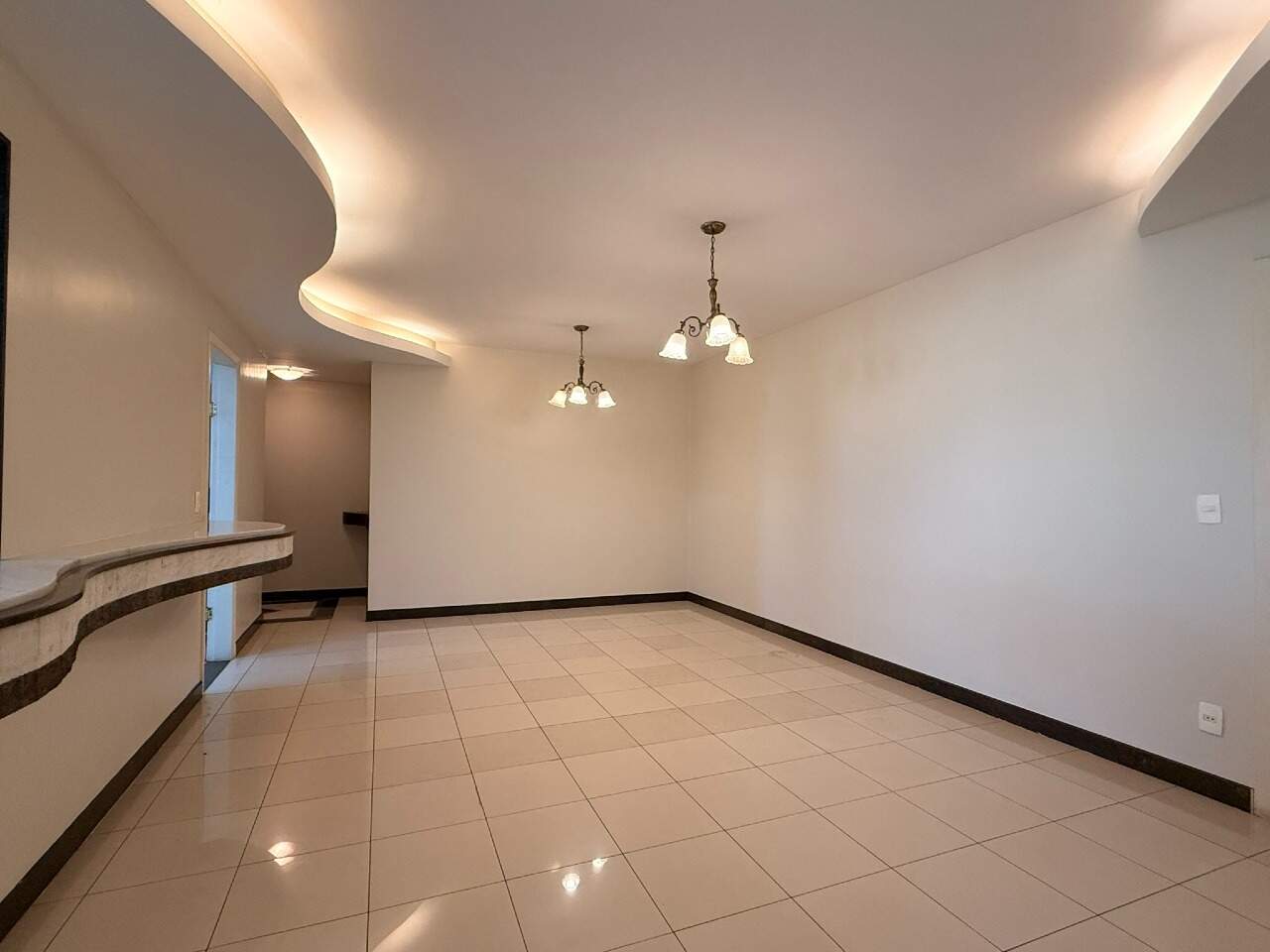 APARTAMENTO COM AREA à venda no CERQUEIRA LIMA: 