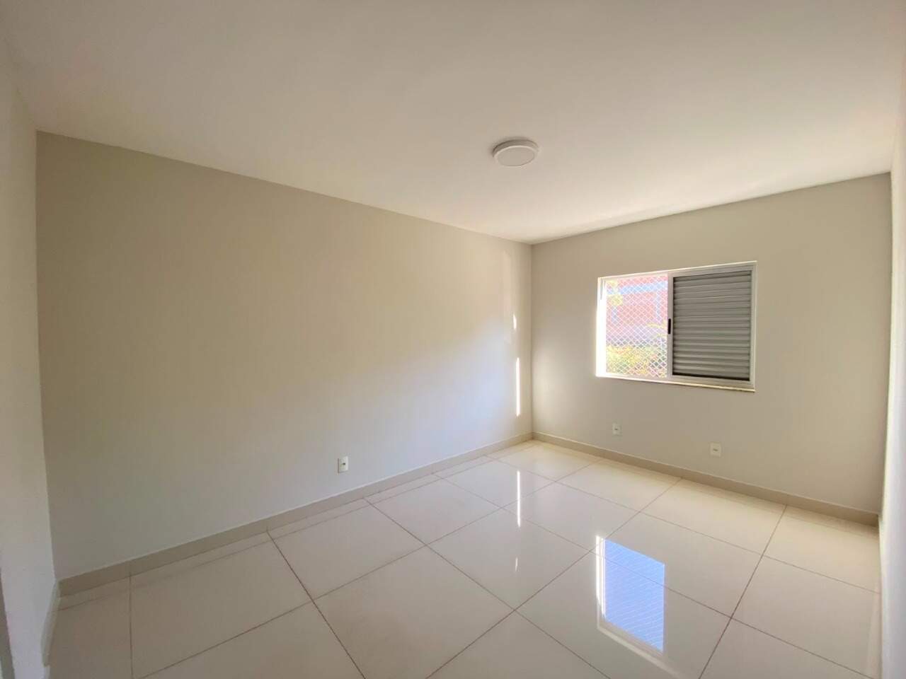 APARTAMENTO para aluguel no GRAÇAS: 