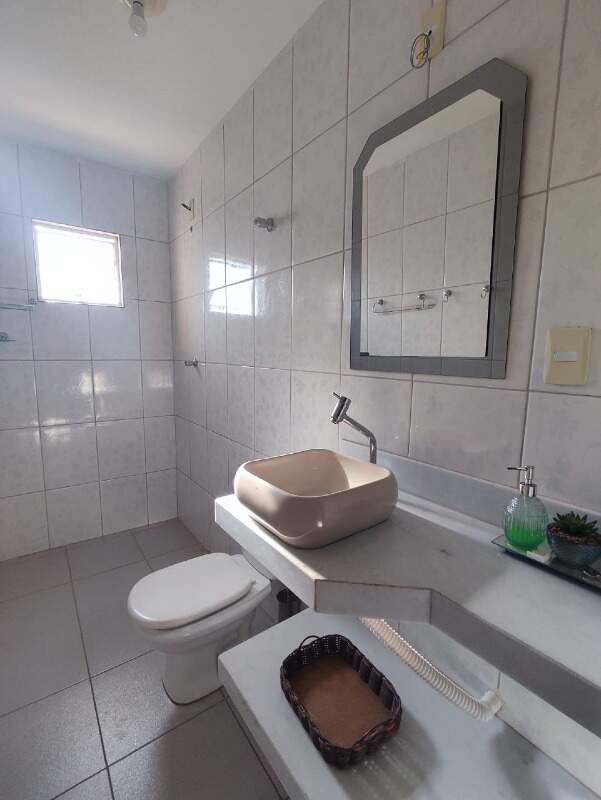 APARTAMENTO COM AREA para aluguel no Parque Jardim Santanense: 