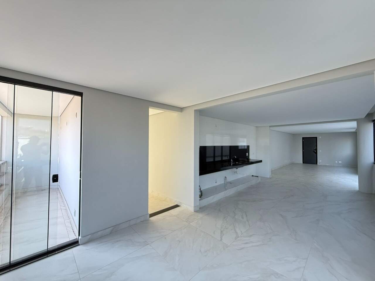 APARTAMENTO COM AREA à venda no CENTRO: 