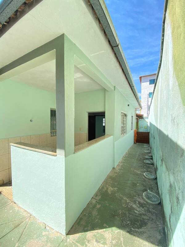 CASA para aluguel no SANTANENSE: 