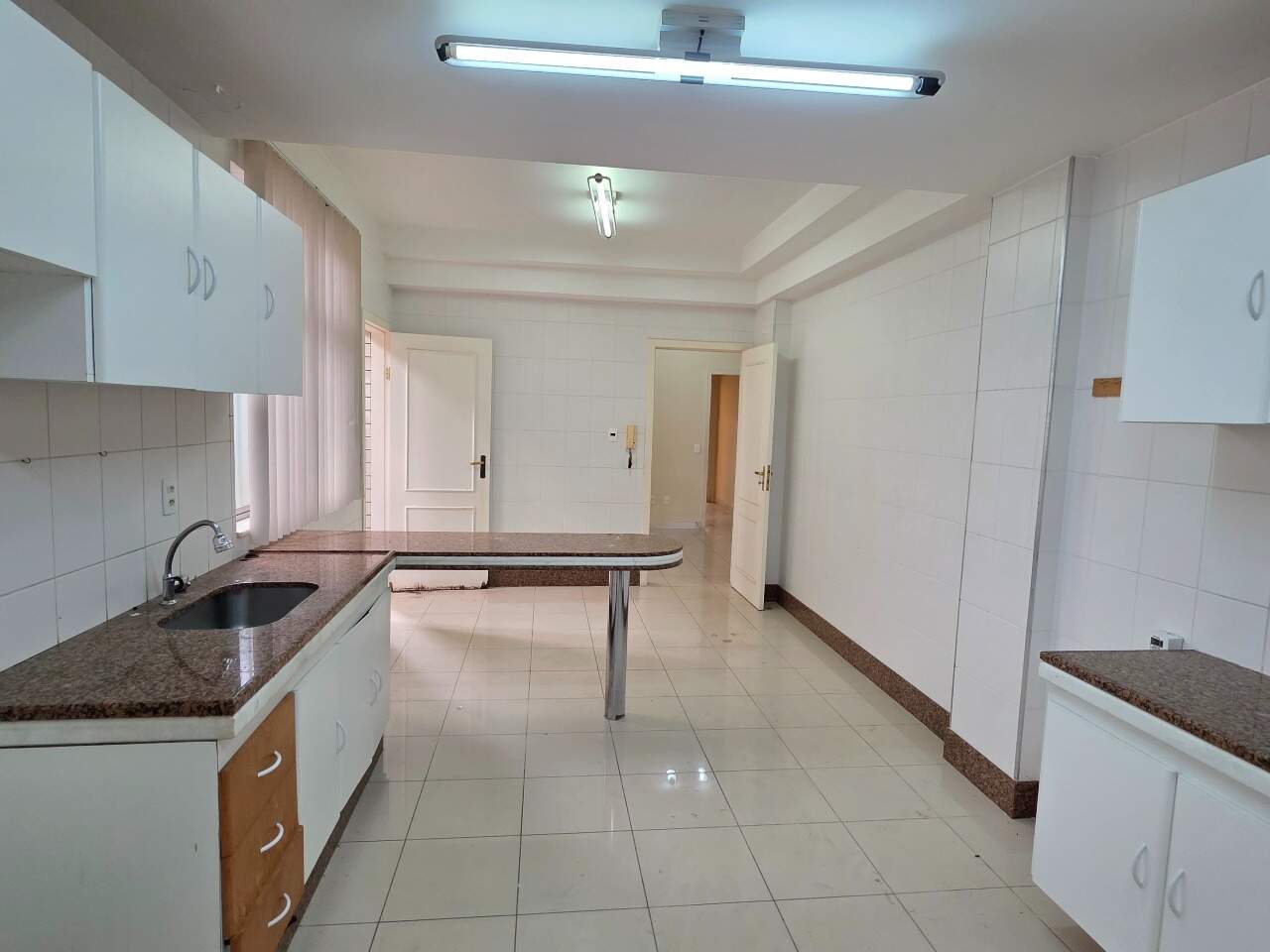 APARTAMENTO à venda no CERQUEIRA LIMA: 