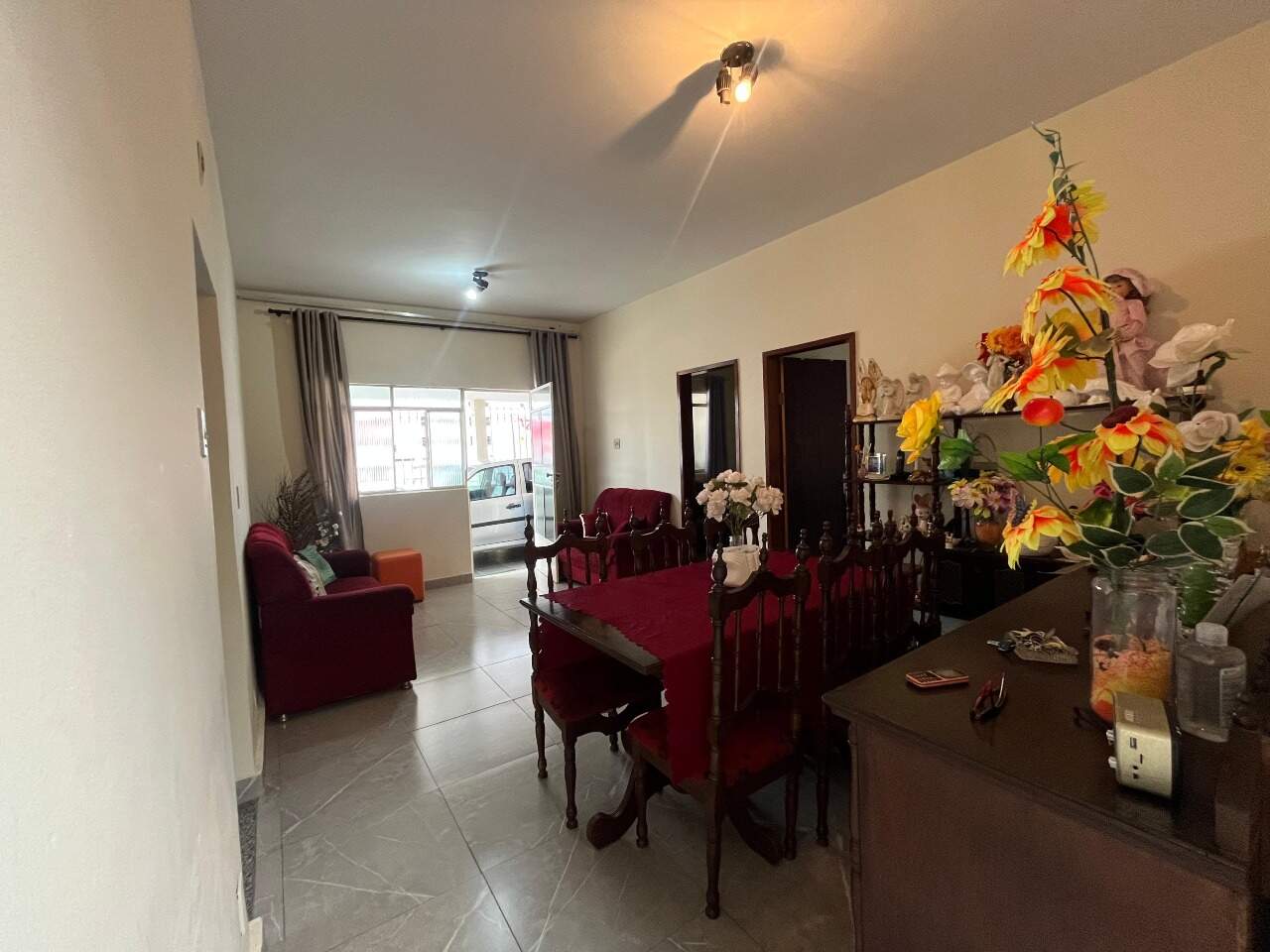 CASA à venda no Nogueira Machado: 