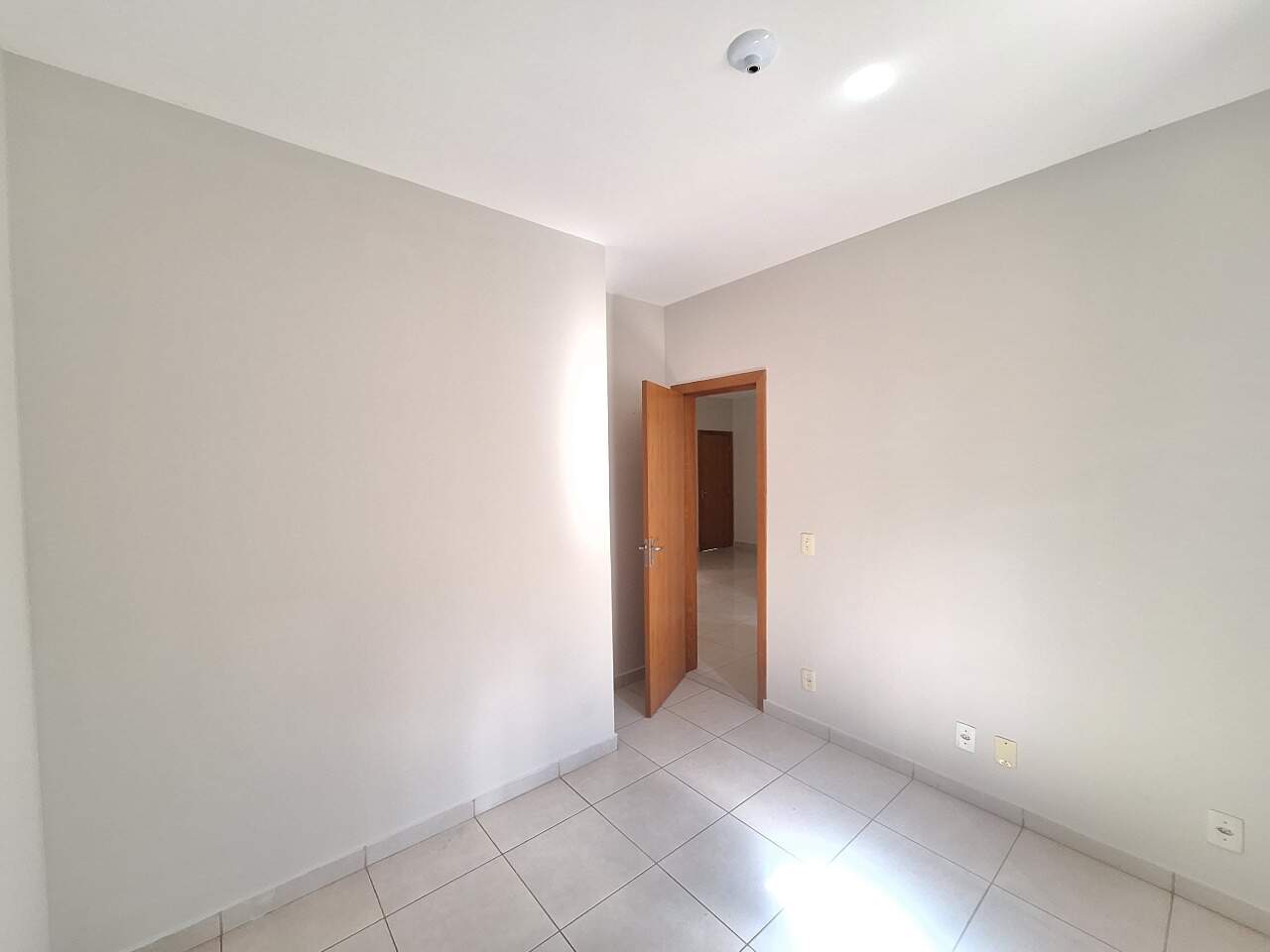 APARTAMENTO para aluguel no OLIMPIO MOREIRA: 