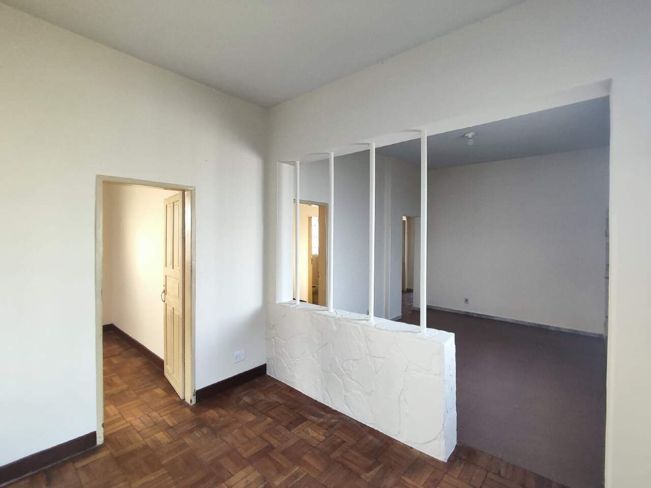 CASA para aluguel no CENTRO: 