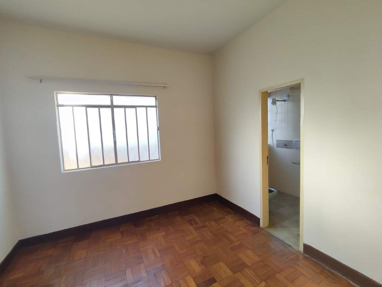 CASA para aluguel no CENTRO: 