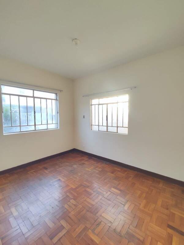 CASA para aluguel no CENTRO: 