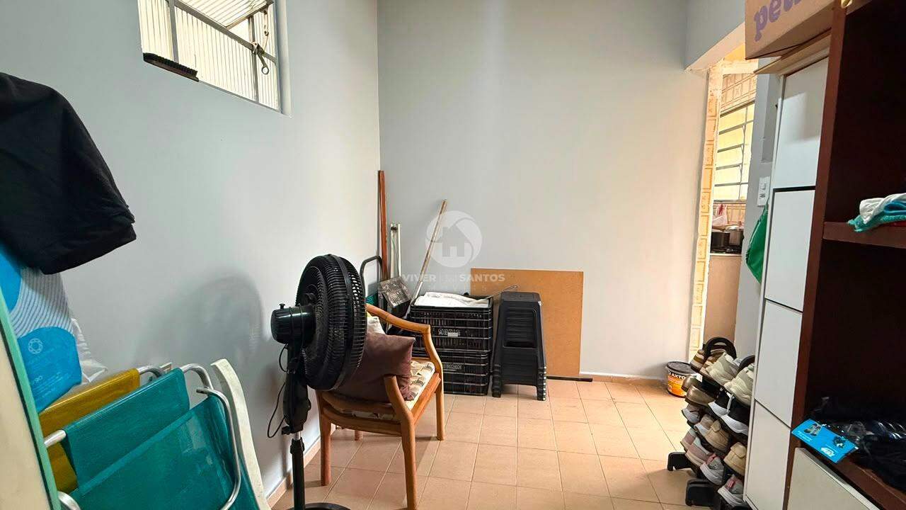Apartamento 2 Dormitórios, 1 Vaga, de Frente e Elevador no Embaré - Santos SP em Embaré, Santos — foto 18