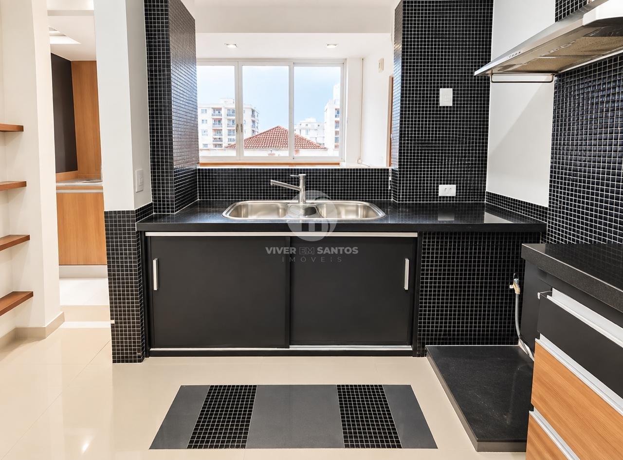 Apartamento de Frente, 2 Dormitórios, Sacada e a 1 Quadra da Praia no Boqueirão – Santos/SP em Boqueirão, Santos — foto 12