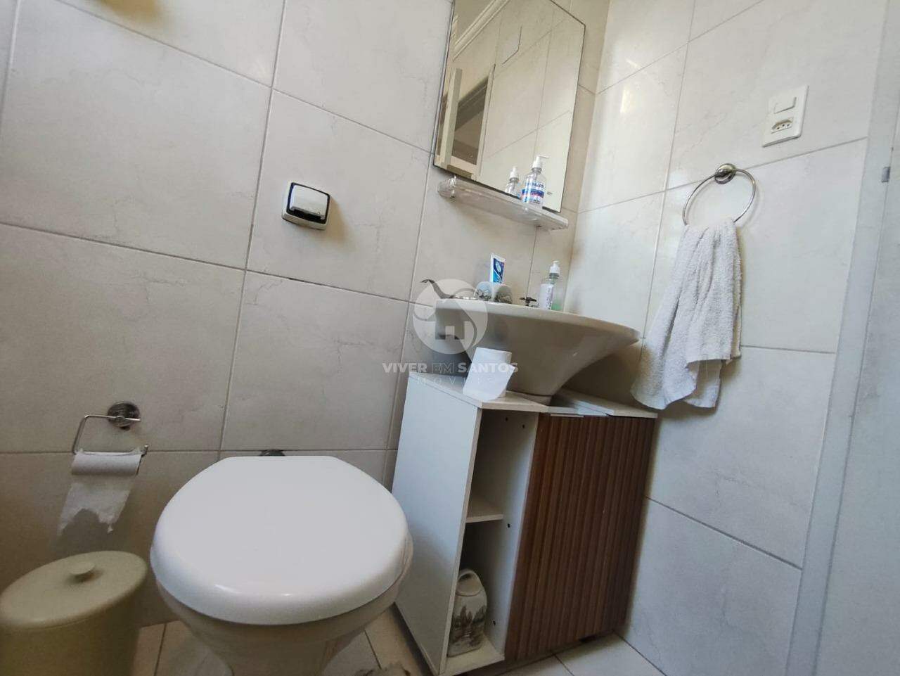 Apartamento Reformado, 2 Dormitórios, Vista Livre e Vaga para Moto no Marapé – Santos/SP em Marapé, Santos — foto 14