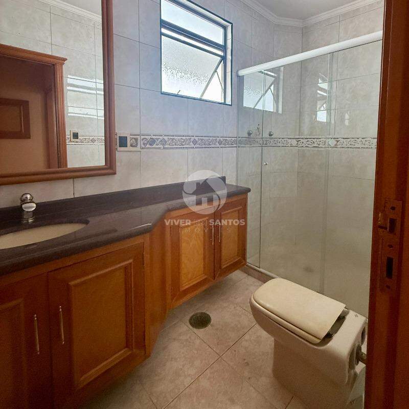 Casa Triplex Sobreposta Alta 4 Dormitórios, Churrasqueira e Piscina no Embaré - Santos SP em Embaré, Santos — foto 15