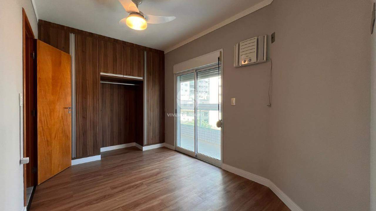 Apartamento 4 Suítes, Varanda Gourmet, 2 Vagas e Lazer Completo na Ponta da Praia – Santos/SP em Ponta da Praia, Santos — foto 10